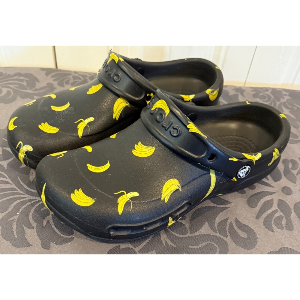 Crocs Classic Clog Black Banana Print M7 W9 Unisex Slip On Comfort Shoes